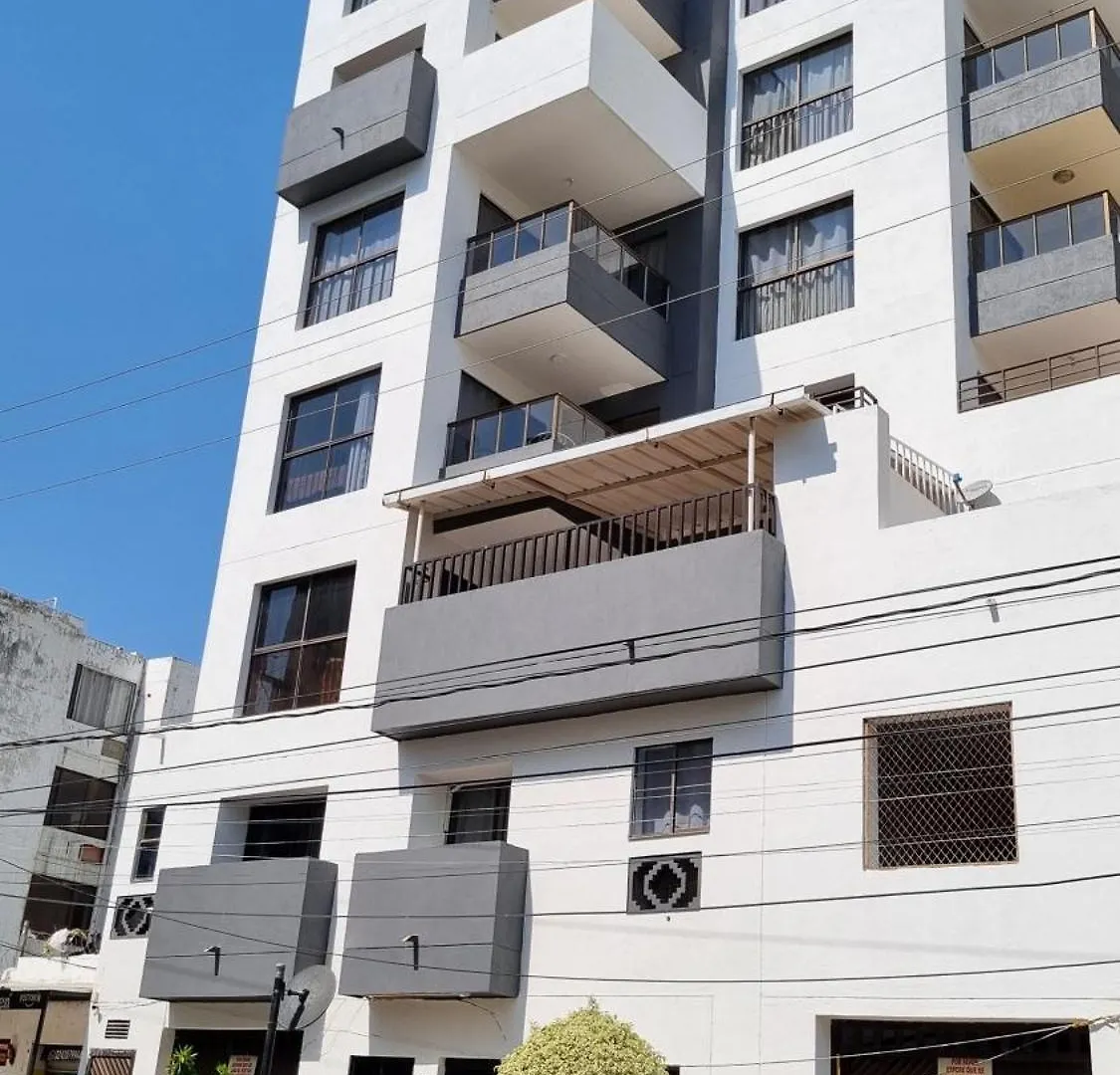Apartamento en Santa Marta- Rodadero con escritorio y Balcón Colombia